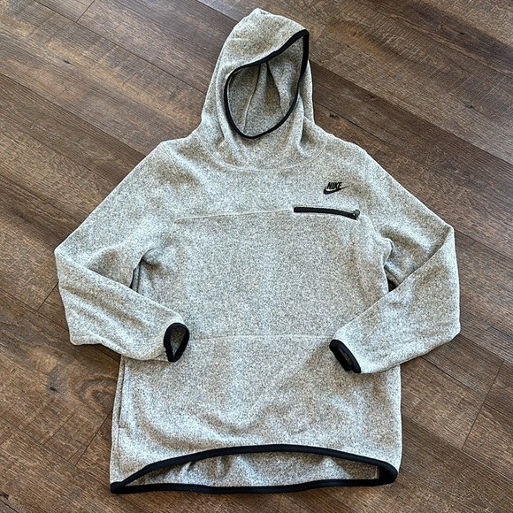 Nike Summit Hoodie in Carbon Heather - Picture 12 of 13